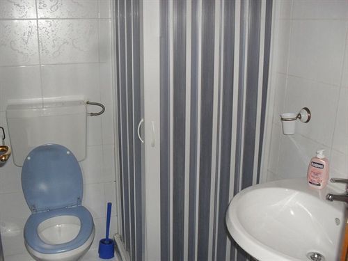 beb elia Bed and Breakfast Napoli Eksteriør billede